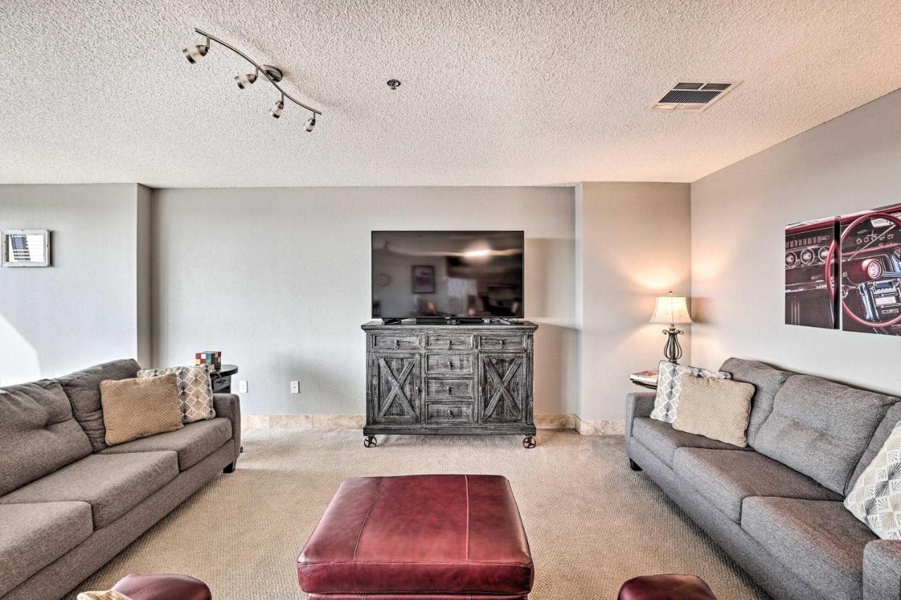 Fort Worth Condo With Racetrack Views And Pool Access מראה חיצוני תמונה