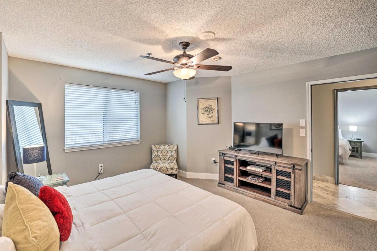 Fort Worth Condo With Racetrack Views And Pool Access מראה חיצוני תמונה